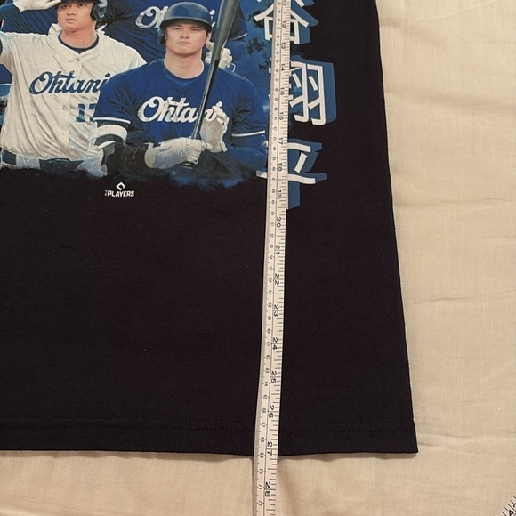 Los Angeles Dodgers Shohei Ohtani Relaxed Graphic Tee - Picture 10 of 10